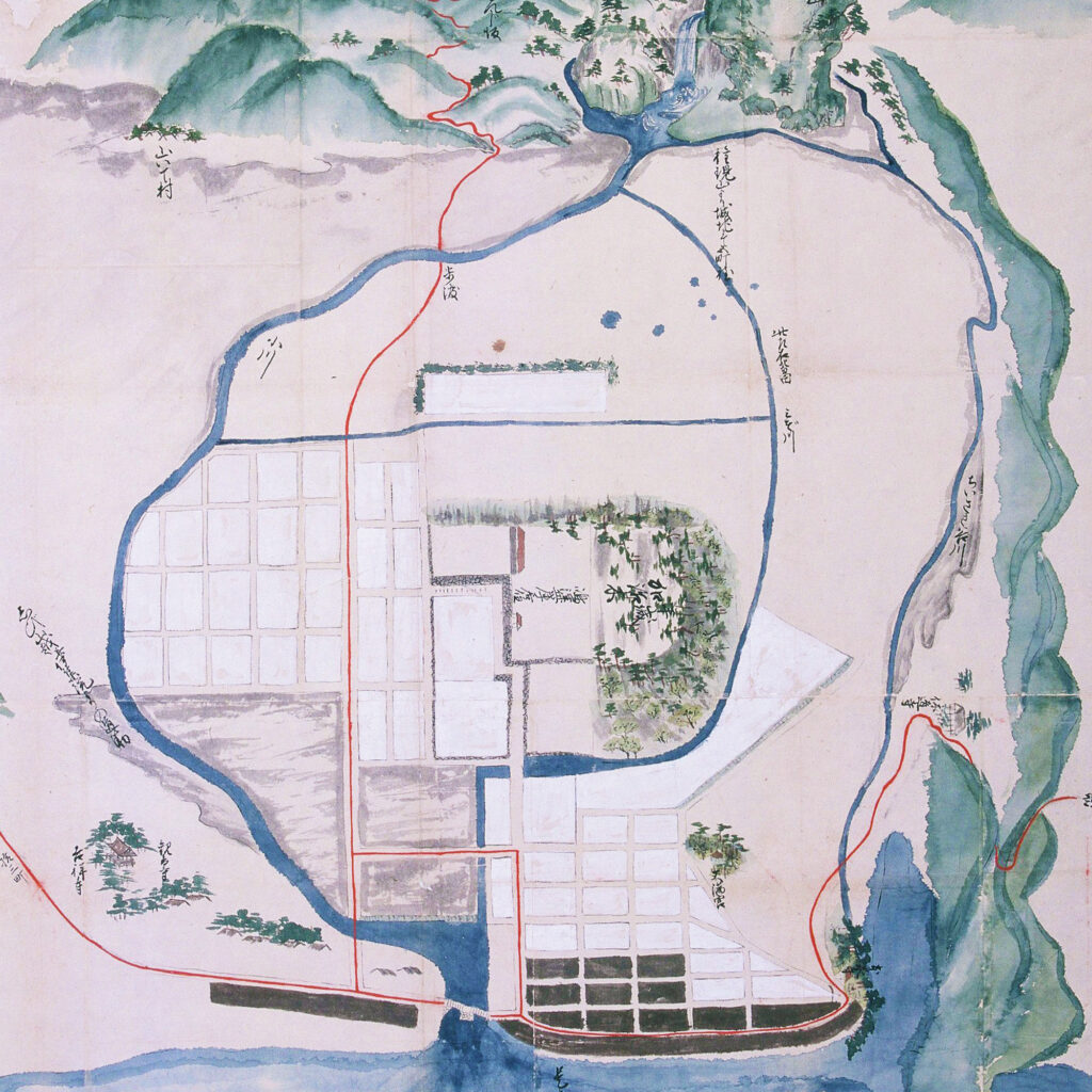 『薩藩御城下絵図(加治木)』（鹿児島県立図書館蔵） 中央の館から南に伸びる道が現在のかもだ通り